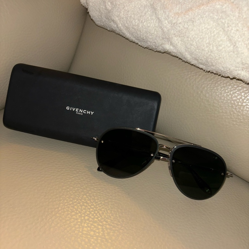 aviator glasses